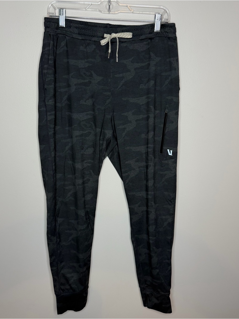 Vuori Sunday Performance Camo Jogger Men’s M/L - Picture 8 of 15